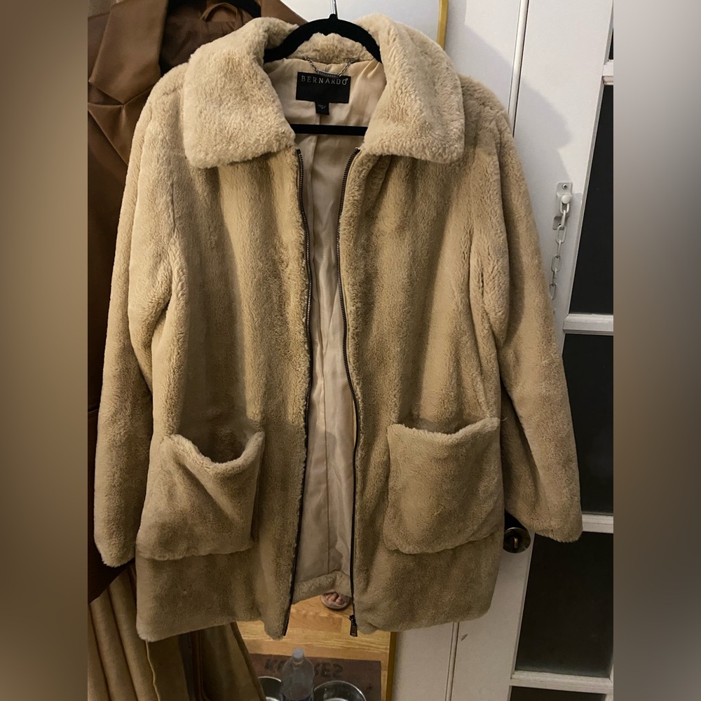 Bernardo Faux Fur Jacket Medium